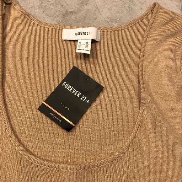 BNWT Forever 21 Dress - Picture 3 of 5